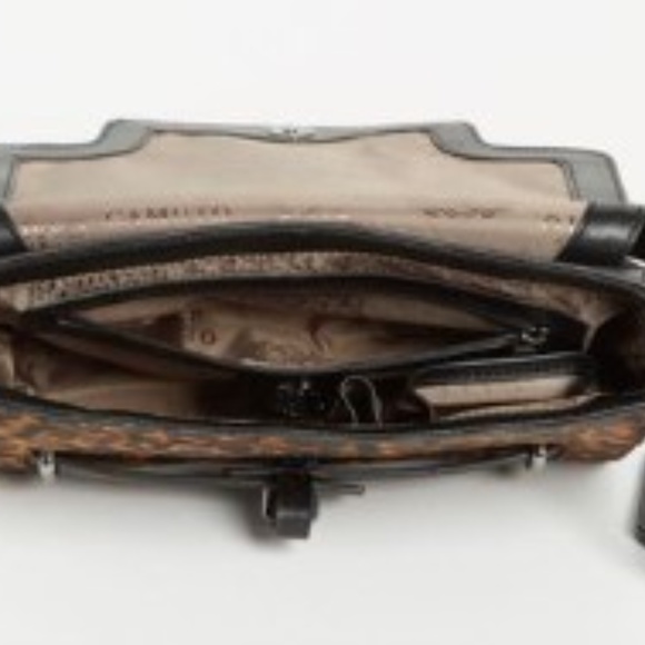 VINCE CAMUTO -Max -Leather/Calf Hair Crossbody - NEW with Tag - Picture 8 of 8